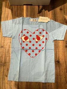 COMME des GARCONS PLAY Tシャツ　水色×赤ドットハート　レディースSサイズ　AZ-T275-1