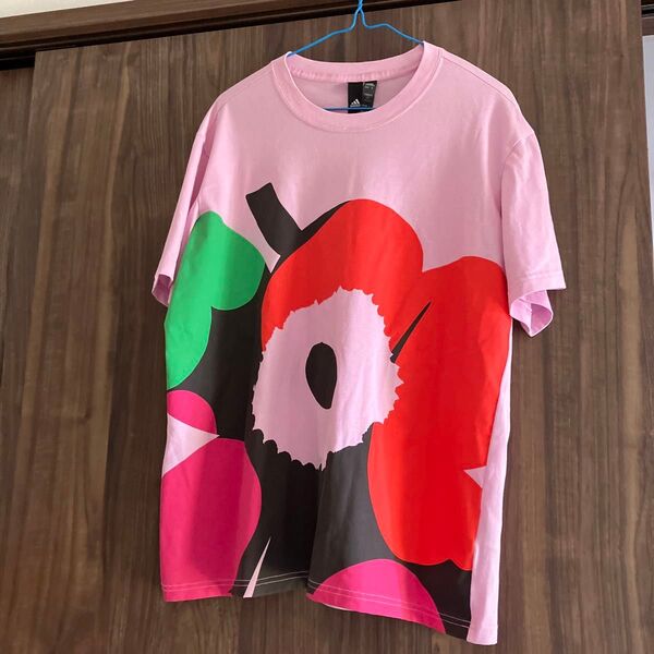 アディダスマリメッココラボTシャツ