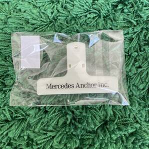 Mercedes Anchor Inc. Plastic Clip Glow｜メルセデス アンカー インク,クリップ,Black Eye Patch,ennoy,everyone,スタイリスト私物,在原,の画像1