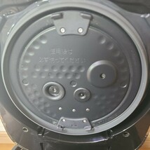 圧力IH炊飯ジャー 象印 ZOJIRUSHI 炊飯器 豪炎かまど釜 ブラック 10合 一升炊き 19年製 動作確認済み NWーJU18_画像4