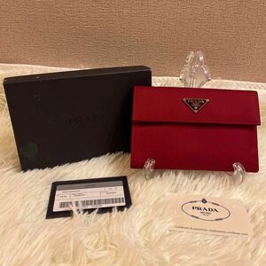 PRADA 三つ折り財布 ナイロン レザー 三角ロゴ チェリー