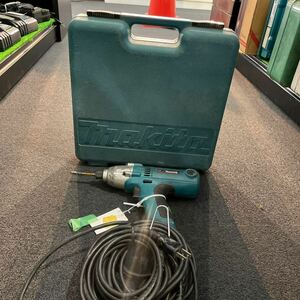 マキタ makita インパクトドライバ 100V 電動工具 モデル6952