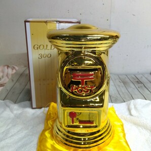 貯金箱 郵便ポスト型 GOLD300 COIN BANK ゴールド貯金箱 陶器製 ビッグサイズ 金色 金運アップ 高さ約30cmの画像1