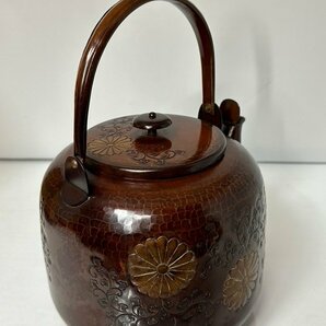蔵出し 骨董茶道具 水注 水次 金属工芸 銅製やかん 菊花 USED美品の画像2