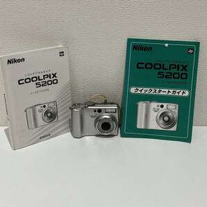 【AMT-10686】Nikon COOLPIX5200 ニコン クールピクス ZOOM NIKKOR ED 7,8-23.4mm 1:2.9-4.9 シルバー デジカメ 電化製品 ジャンク品の画像1