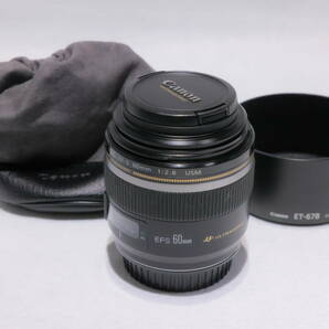 Canon キヤノン EF-S 60mm F2.8 マクロ USM MACRO 単焦点レンズ フード、ポーチ付きの画像1