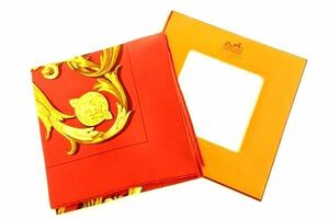 1円 ■新品同様■ HERMES エルメス LEMORS ALA CONETABLE【轡の気品】カレ90 シルク100% 大判 スカーフ ストール レッド系 FA2151