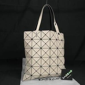 1円 ■新品同様■ BAO BAO ISSEY MIYAKE バオバオイッセイミヤケ マット レザー ハンドバッグ トート ショルダー ベージュ系 FA3972の画像1