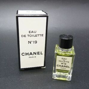 CHANEL シャネル N°19 オードトワレ フレグランス 香水 サヴォン 石けん 石鹸 化粧品 3点セット DE2234の画像2