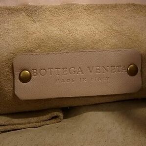 1円 ■美品■ BOTTEGA VENETA ボッテガヴェネタ イントレチャート レザー クロスボディ ショルダーバッグ ピンクベージュ系 AY1686の画像6