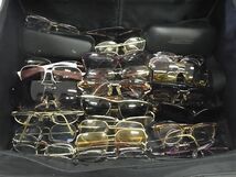 1円 GUCCI グッチ PRADA プラダ Ray-Ban レイバン 他 サングラス メガネ 眼鏡 60点以上 まとめ売り キャリーバッグ付 DA7545_画像1