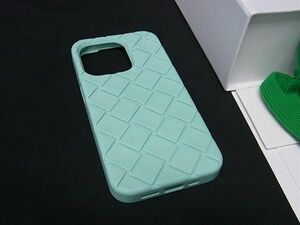 ■極美品■ BOTTEGA VENETA ボッテガヴェネタ ラバー iPhone14 Pro対応 アイフォンケース スマホケース ライトブルー系 AV5415