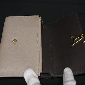 1円 ■美品■ LOUIS VUITTON ルイヴィトン M62159 ポルトフォイユ カプシーヌ コンパクト 三つ折り 財布 ウォレット グレージュ系 AY0850の画像3