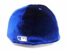 ■新品■未使用■ NEWERA ニューエラ WORLD SERIES 1986 ポリエステル クリップ付き キャップ 帽子 サイズ 7 5/8 ブルー系 AU9919_画像2