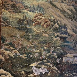 高級西陣織 大幅山水織物画 刺繍画 金織 掛軸 中国画 唐物 中国美術 十寿円満図 二重箱の画像4