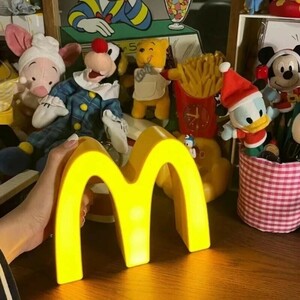 マクドナルド ゴールデンアーチ ライト アメカジ 新品未使用品 壁掛け Mcdonald's