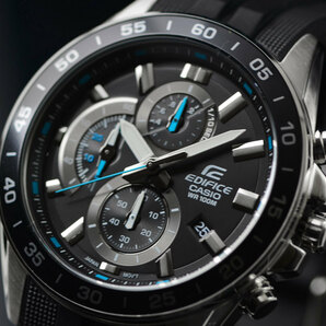 カシオ逆輸入EDIFICEエディフィス欧米モデル精悍ブラック＆ブルー100m防水 クロノグラフ 腕時計 新品 未使用 CASIO メンズ 本物の画像4