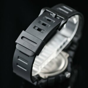 新品 逆輸入カシオ 最新作 10年電池搭載 軽さ50g 100m防水 ワインレッドメタリック 腕時計 未使用 CASIO メンズ 激レア日本未発売の画像9