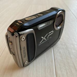 ●少々難あり FUJIFILM FinePix XP100-K 富士フィルム デジタルカメラ デジカメ 防水 送料無料 D2113の画像2