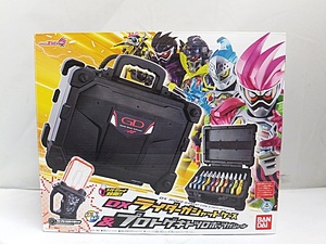 【現状品】仮面ライダーエグゼイド DXライダーガシャットケース＆プロトゲキトツロボッツガシャット BANDAI/バンダイ