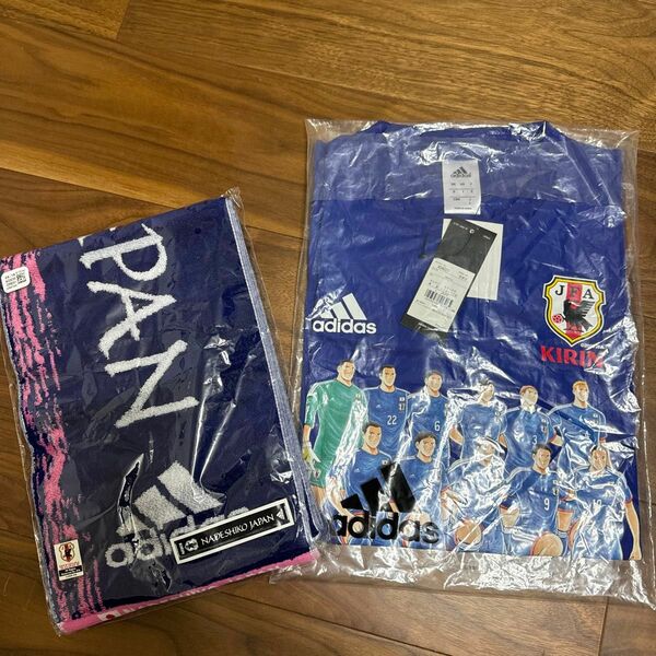 adidas サッカー日本代表　キャプテン翼　コラボtシャツ　未使用　非売品　なでしこジャパンタオル付き