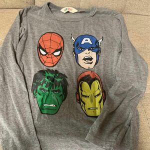 H&M marvelスパイダーマンロンT130〜140サイズ