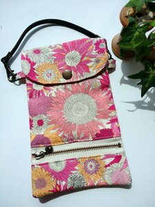 [ hand made ] Liberty one body keep hand attaching smartphone & coin s Roo purse small *s The nna smartphone pouch 