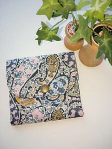 [ hand made ] Liberty floral print gray change purse . case 