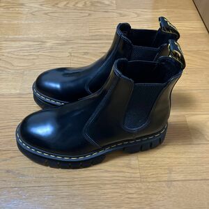  Dr Martens レザー ブーツ ブラック