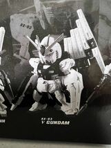 ガンダムコンバージ　FW GUNDAM CONVERGE 10周年 UNIVERSAL CENTURY SET プレミアムバンダイ限定　食玩 フィギュア　νガンダム_画像2