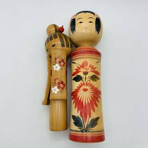 【当時物】2個セット 高さ30cm 26cm 創作こけし　現代　kokeshi doll 鳴子 熊　かずを作　まとめて　現状 20240423Y002