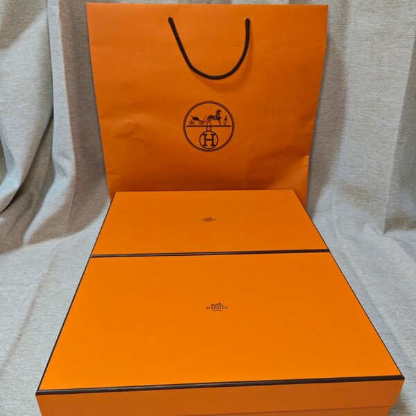 エルメス HERMES　空箱&シューズ袋セット　スニーカー空箱と巾着 靴箱