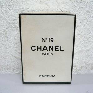 #3853 CHANEL シャネル No19 PARFUM 14ml 未開封の画像1