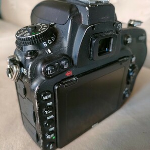 Nikon ニコン デジタル一眼レフカメラ ボディのみ 充電器無 中古の画像3