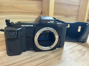 Olympus OM 707