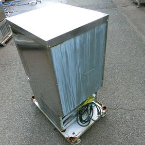 動作OK!ジェーシーエム JCM 全自動製氷機 （キューブアイス） JCMI-25 25kg 幅395×奥行450×高さ800mの画像3
