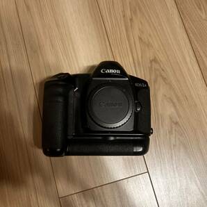 Canon EOS-1N BP-E1の画像1
