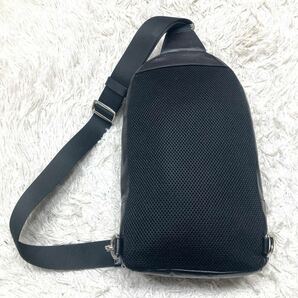 極美品 コーチ COACH ボディバッグ ウエストバッグ ウエストポーチ ワンショルダー 斜め掛け 黒 ブラック オールレザー F54770 チャームの画像2