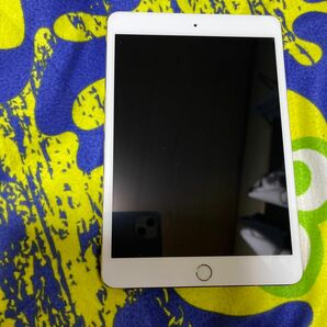 iPad mini 3 中古 比較的綺麗　バッテリー良好 Wi-Fiタイプ