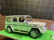 Welly 1/24 Mercedes Benz G class メルセデス　ベンツ Gクラス　ゲレンデ　ミニカー　完成品G500 V8 2009_画像5