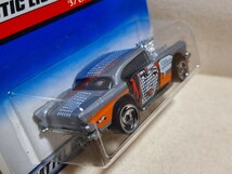 【ホットウィール】　57　CHEVY　57　シェビー　ベルエア　シルバー 　 HOT WHEELS_画像2