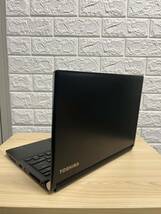 東芝 dynabook R73/F 第6世代 Core i5-6300U CPU2.4GHz 8GB SSD128GB 13.3インチ OS無し 中古ノートパソコン_画像3