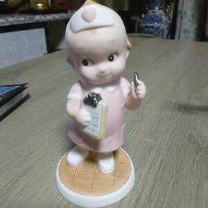 ローズオニール　ナース　看護士　キューピー　置物 陶器人形　