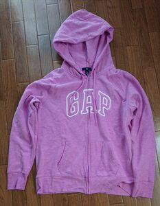 GAP スウェットパーカー