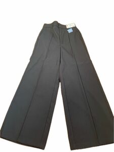 新品 ジーユー GU 黒 パンツ ズボン 裏起毛 カラーストレートパンツ Mサイズ