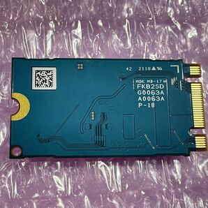 KIOXIA KBG40ZMT128G 128GB NVMe M.2 2242 使用時間35時間の画像2