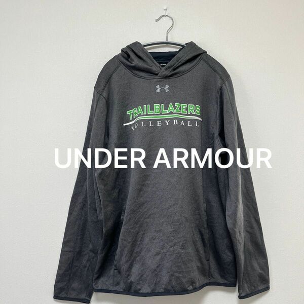 UNDER ARMOUR パーカー