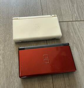 ニンテンドーDS lite 2体クリムゾンブラック＆クリスタルホワイト 完全ジャンク品