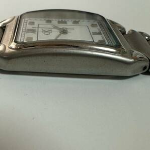 CK カルバンクライン メンズ スクエア クォーツ 腕時計 稼働品 文字盤白の画像6