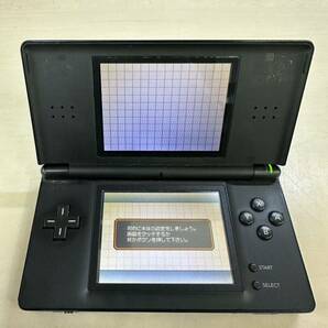 Nintendo ニンテンドー DS Lite USG-001 ブラック ホワイト 2点セット 一部難ありの画像4